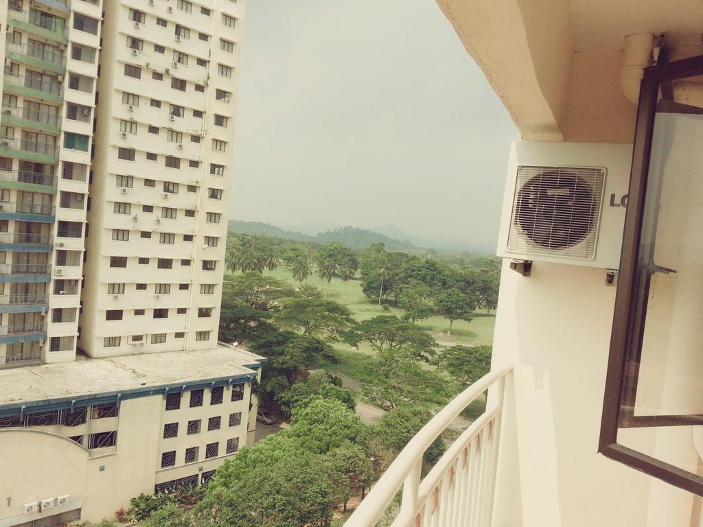 D Savoy Famosa Condo Malacca Exterior foto